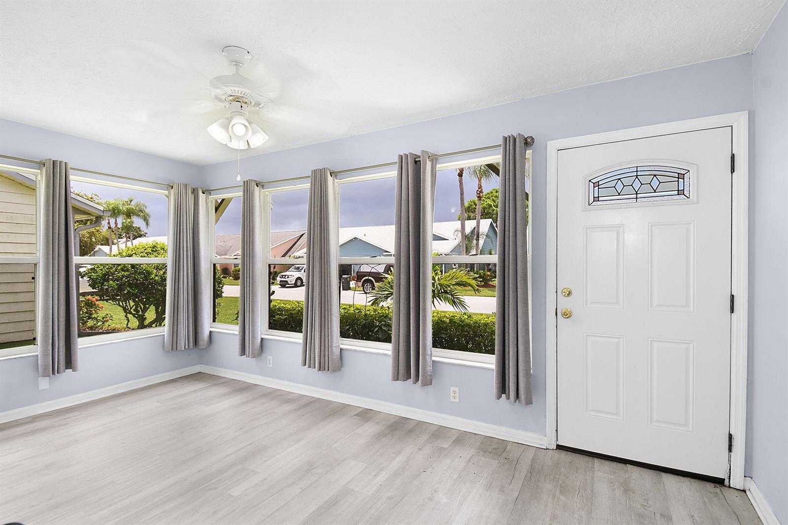 4062 Garden Villas Court, Fort Pierce FL 34982 photo 5