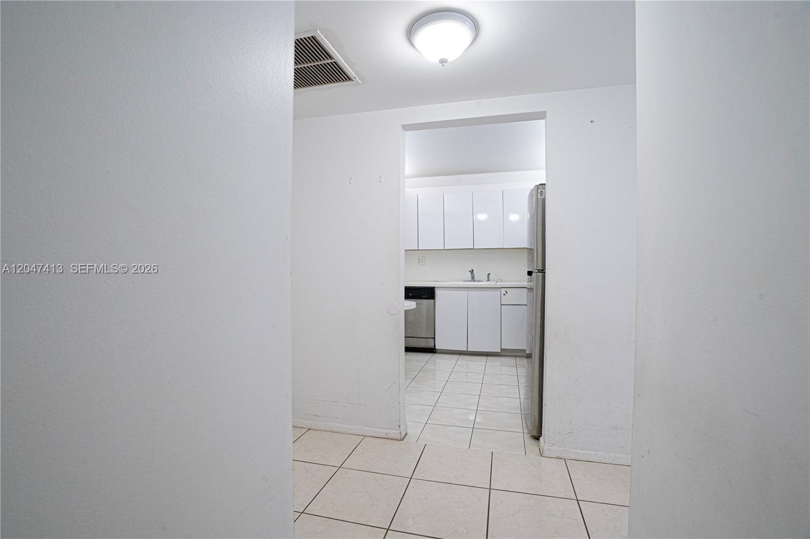 600 Three Islands Blvd # 316, Hallandale Beach FL 33009 photo 3