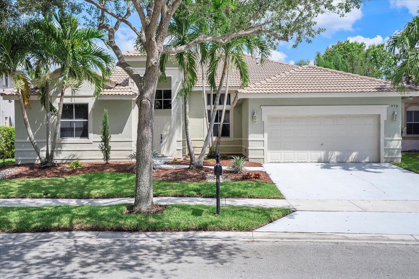 970 Greenwood Road, Weston FL 33327 photo 2