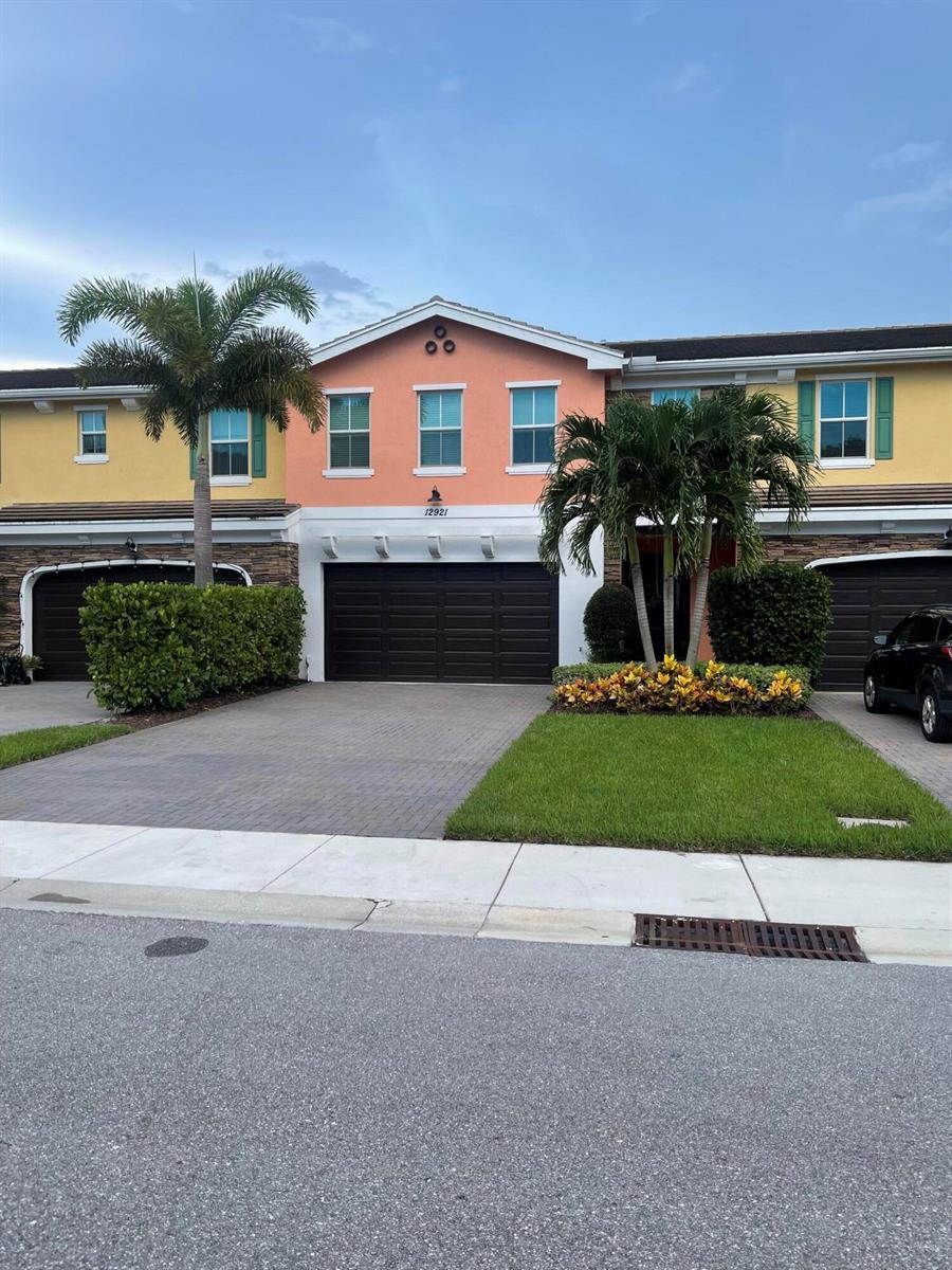 12921 Trevi Isle Drive, Palm Beach Gardens FL 33418 photo 2
