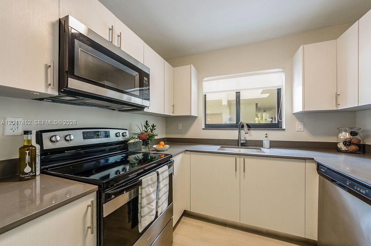 800 S Dixie Hwy 306 Hwy # 306, Coral Gables FL 33146 photo 5