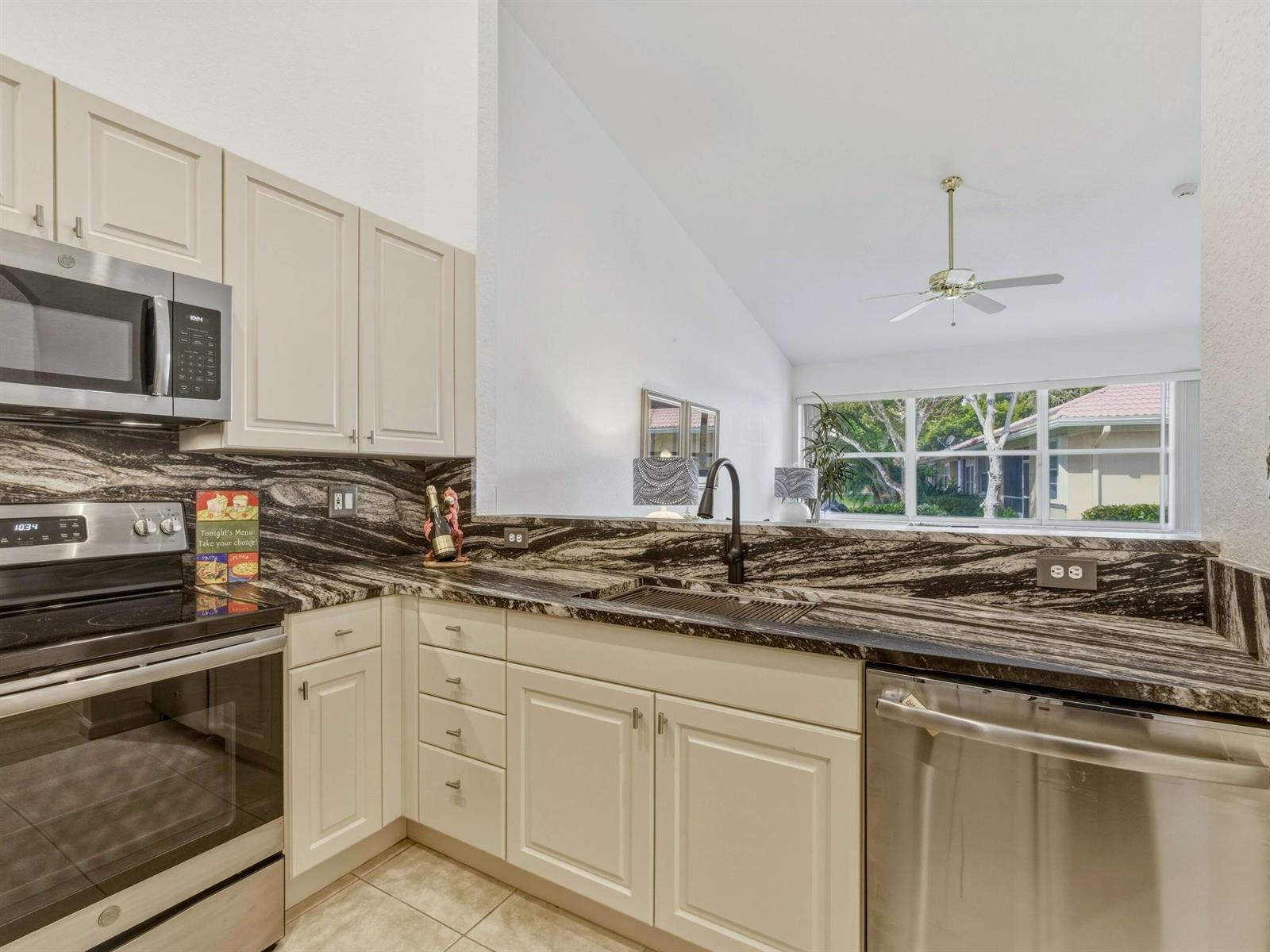 308 Coral Trace Court, Delray Beach FL 33445 photo 5