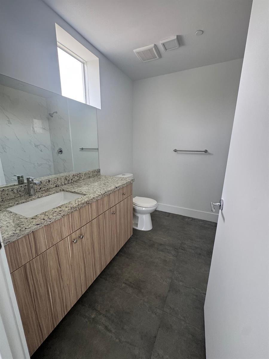 2010 SW 25th Terrace # 305, Miami FL 33133 photo 3
