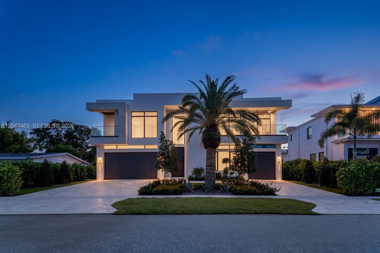 1051 NE 2nd Ter, Boca Raton FL 33432 photo 2