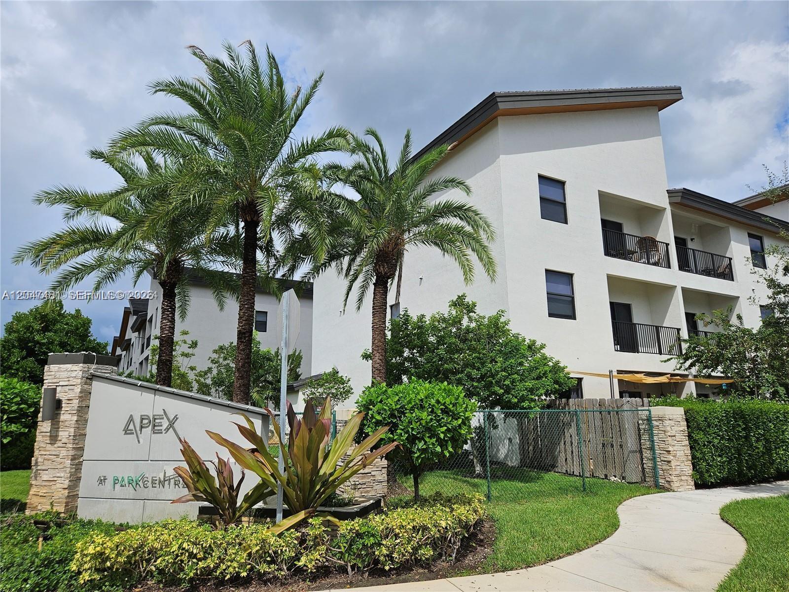 8195 NW 104th Ave # 23, Doral FL 33178