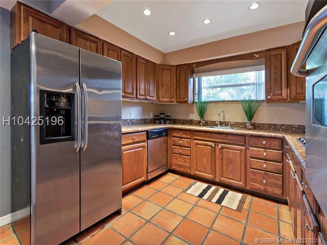 1404 Plunkett Street, Hollywood FL 33020 photo 2
