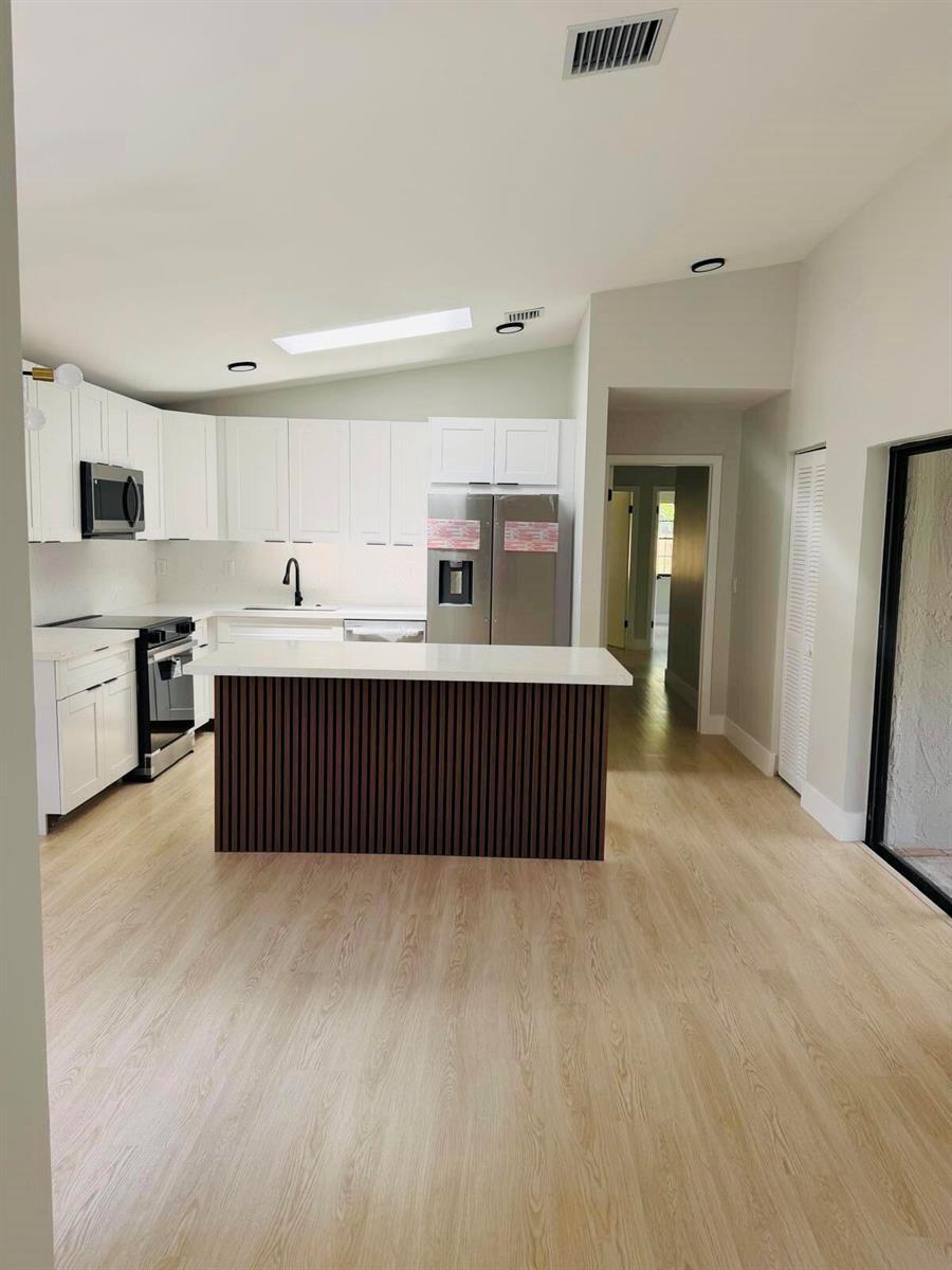 1722 NW 93rd Terrace, Coral Springs FL 33071 photo 3