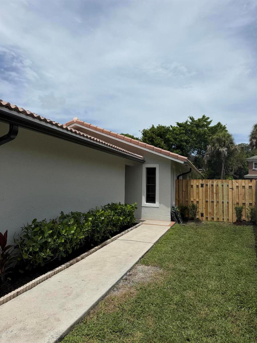 1722 NW 93rd Terrace, Coral Springs FL 33071 photo 5