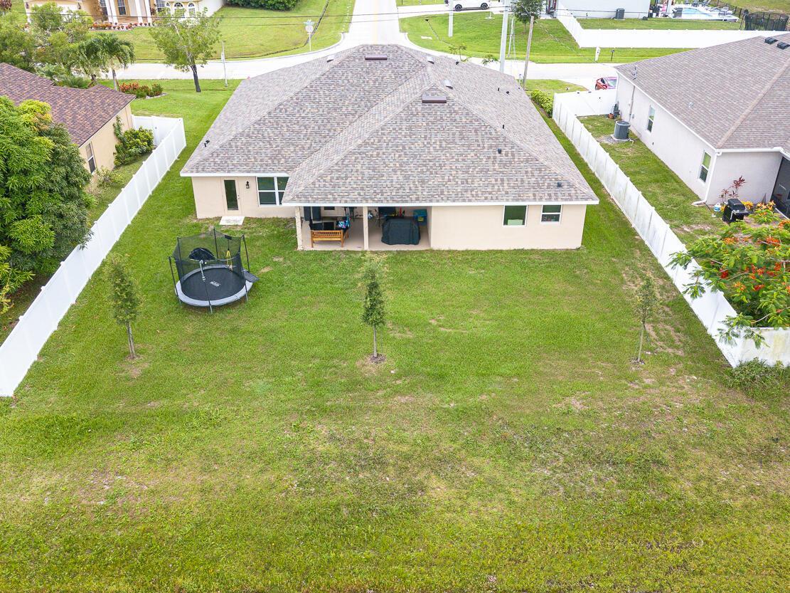 1399 SW Edinburgh Drive, Port St. Lucie FL 34953 photo 3