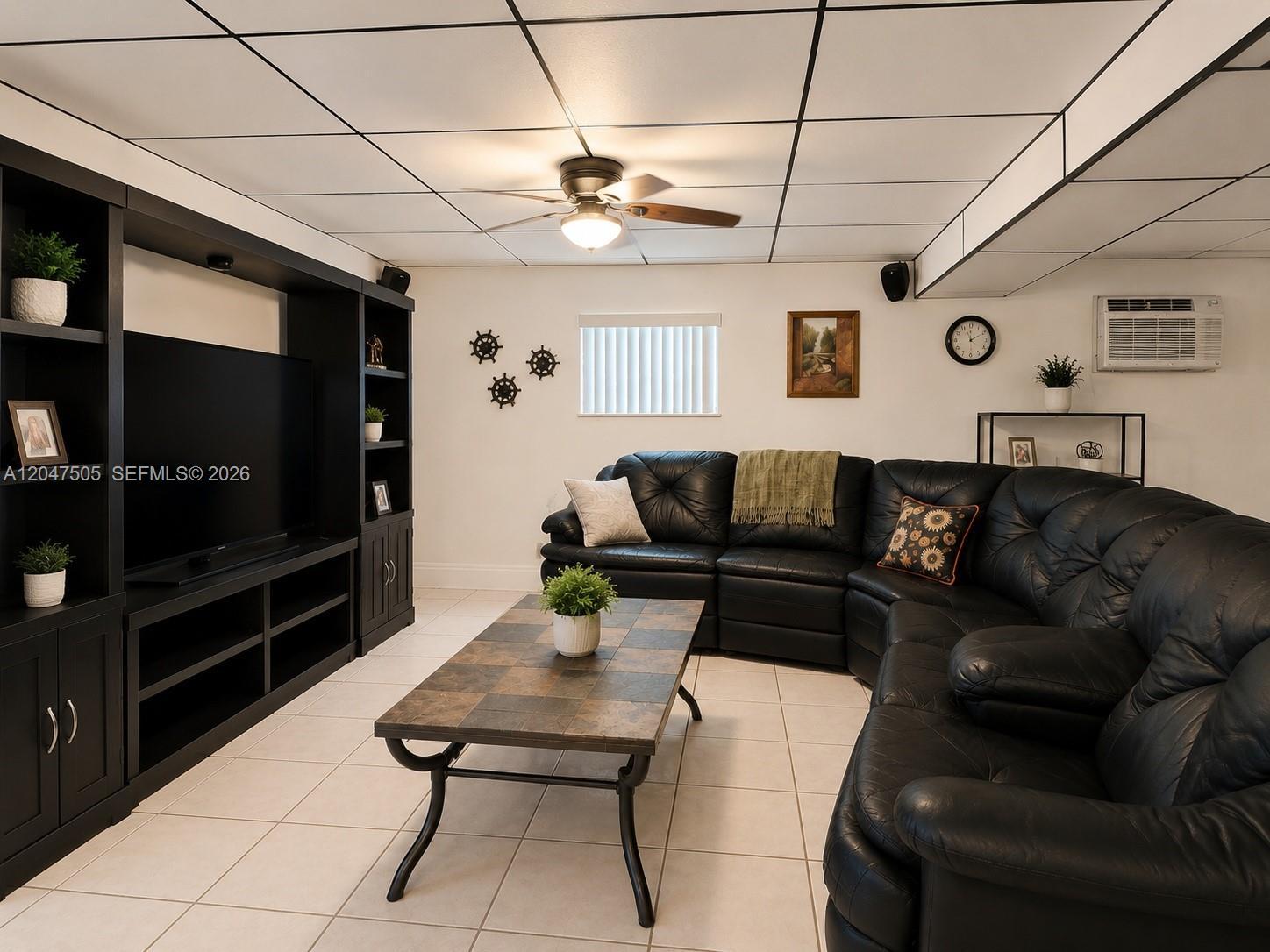 5240 SW 82nd Ave, Davie FL 33328 photo 4