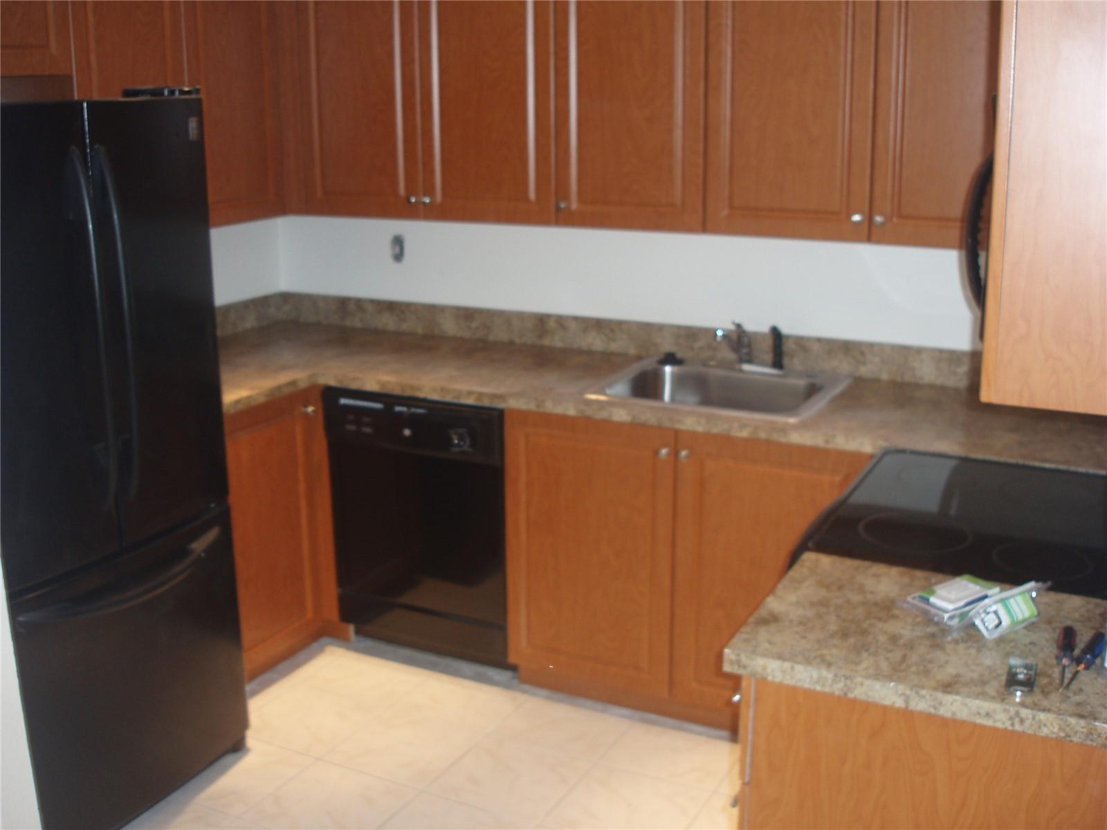 8028 SW 17th Place # 5, Davie FL 33324 photo 3