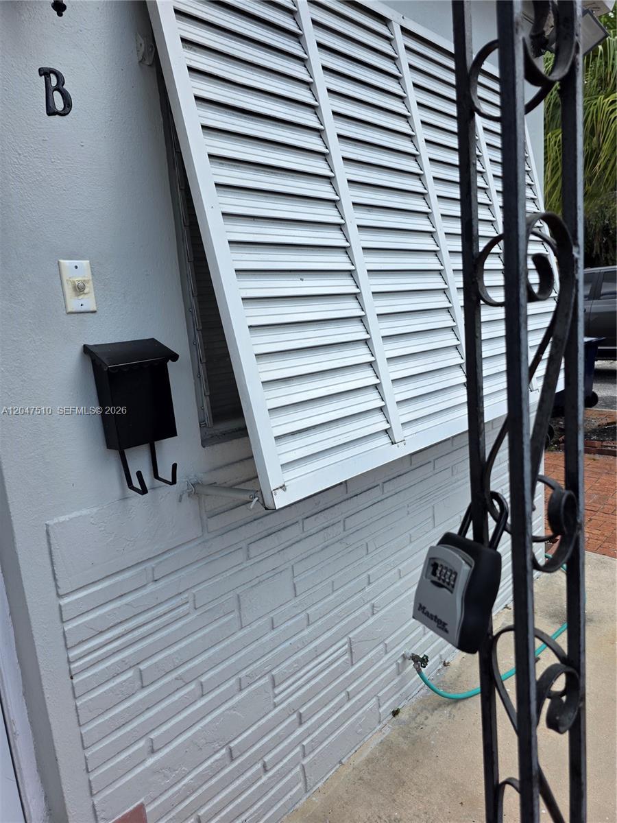 15 Esplanade Dr # B, Miami Springs FL 33166 photo 3