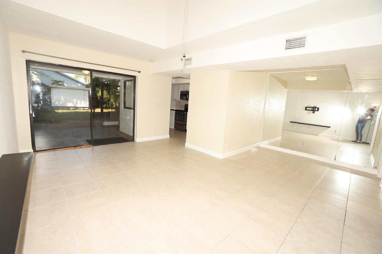 1265 The 12th Fairway, Wellington FL 33414 photo 4