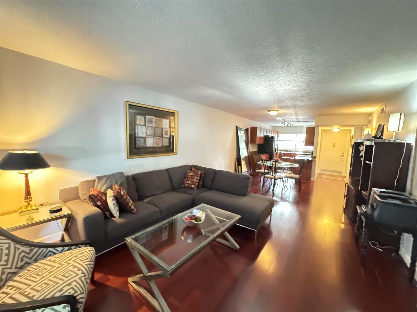 621 E Woolbright Road # 202, Boynton Beach FL 33435