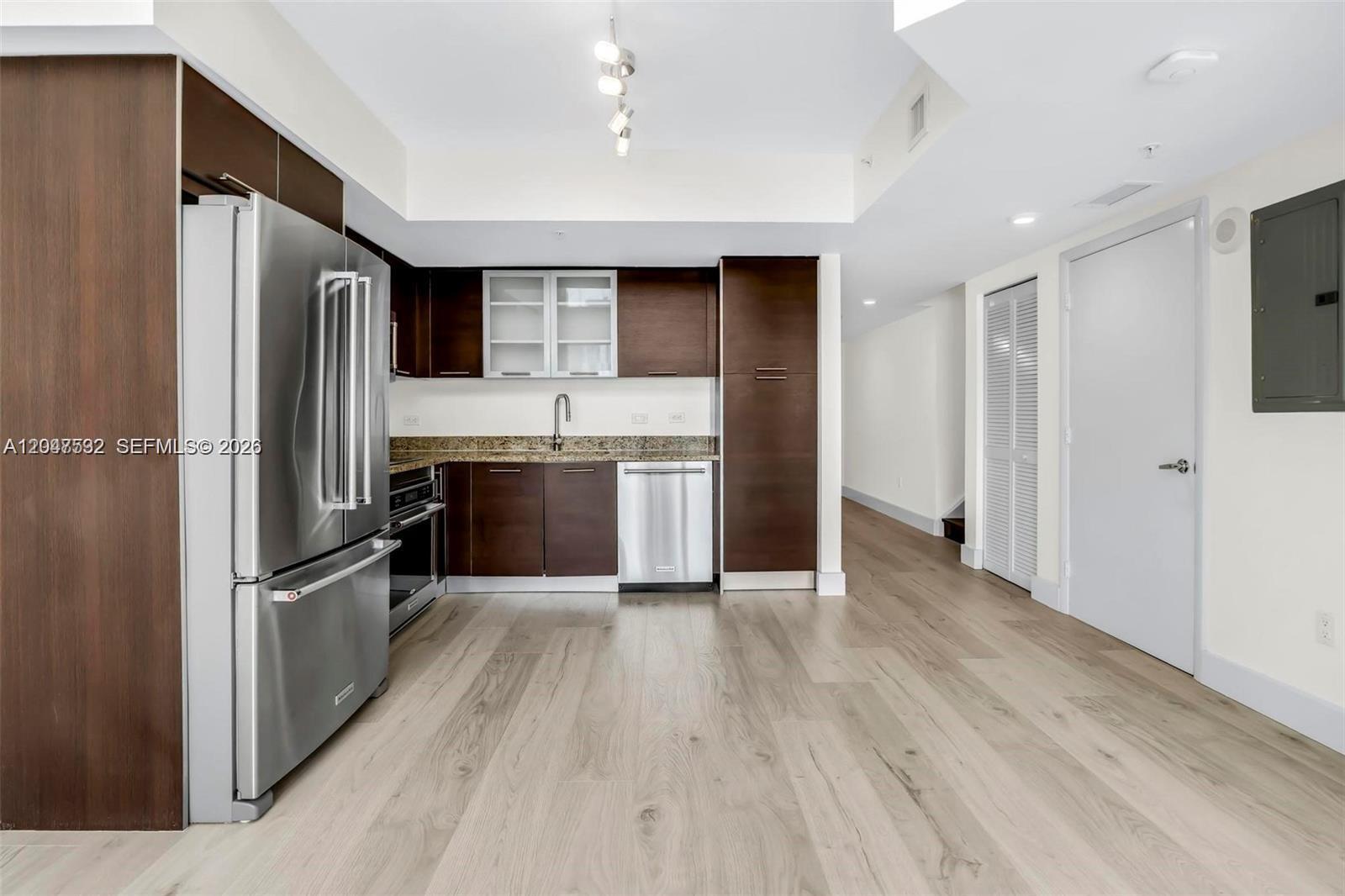 41 SE 5th St # 1709, Miami FL 33131 photo 4
