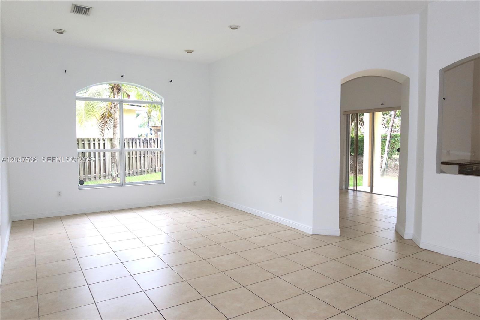 3488 NE 1st St # 3488, Homestead FL 33033