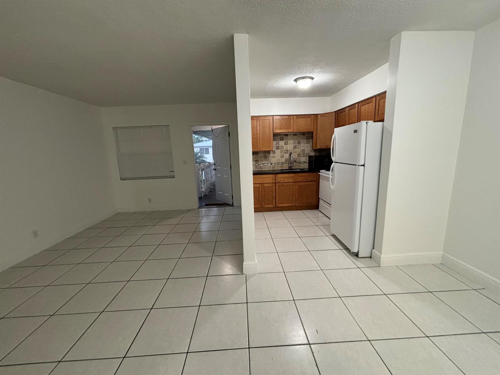 1916 SW 11th Street Unit 26, Fort Lauderdale FL 33312 photo 4