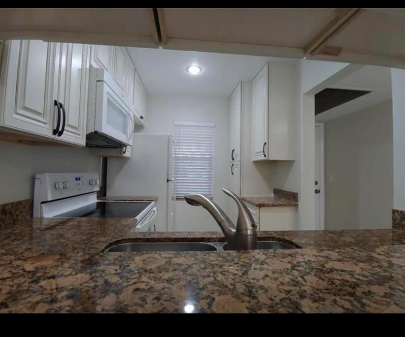 9903 Three Lakes Circle, Boca Raton FL 33428 photo 2