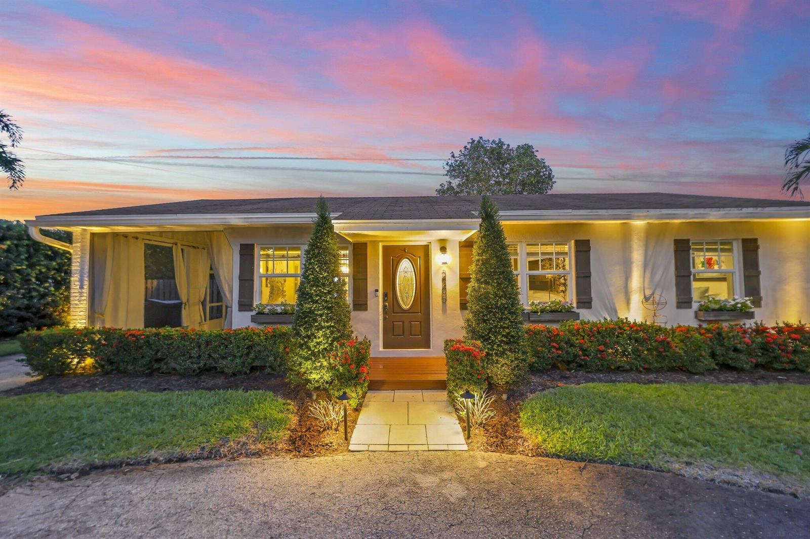 2205 W Pineridge Court, Delray Beach FL 33444