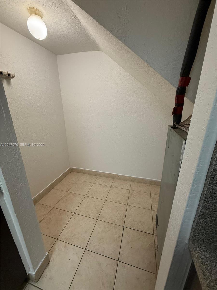 1305 W 53rd St # 406, Hialeah FL 33012 photo 5