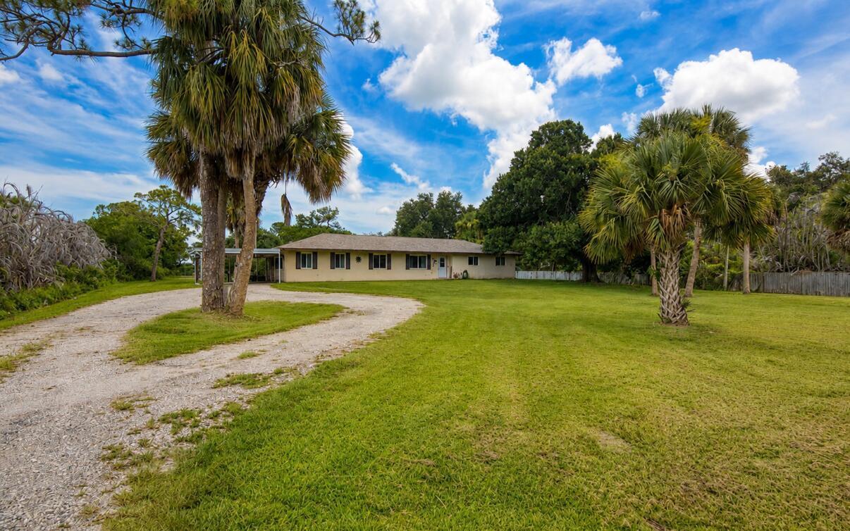 9302 Orange Avenue, Fort Pierce FL 34945