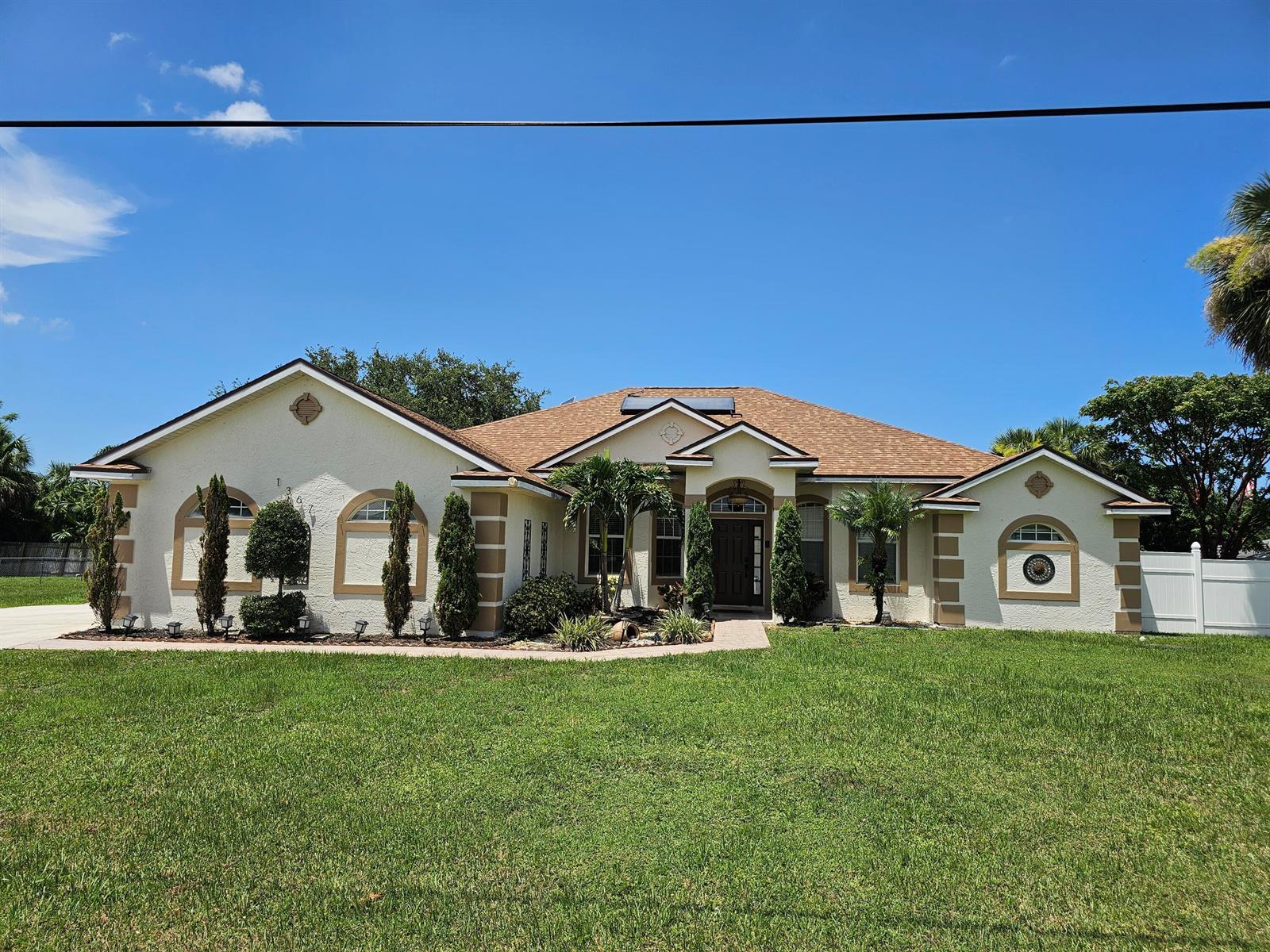 1637 SW La Gorce Avenue, Port St. Lucie FL 34953