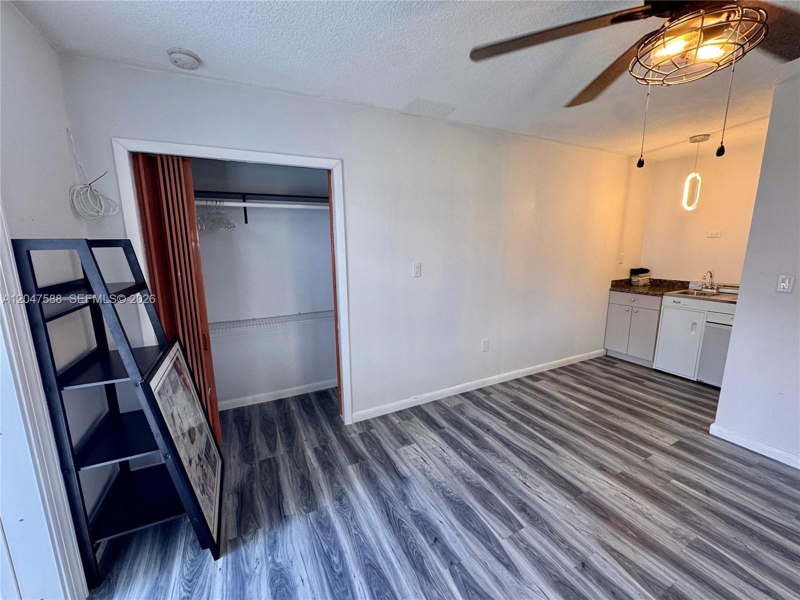 1158 NW 34th Ave # 2, Miami FL 33125 photo 2