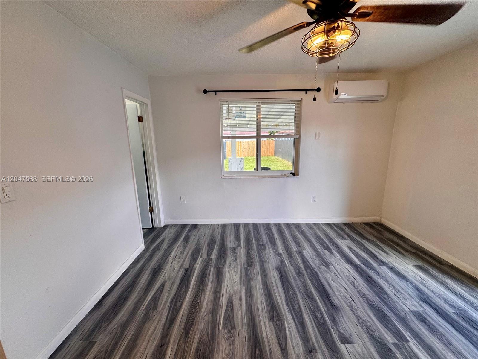1158 NW 34th Ave # 2, Miami FL 33125 photo 3