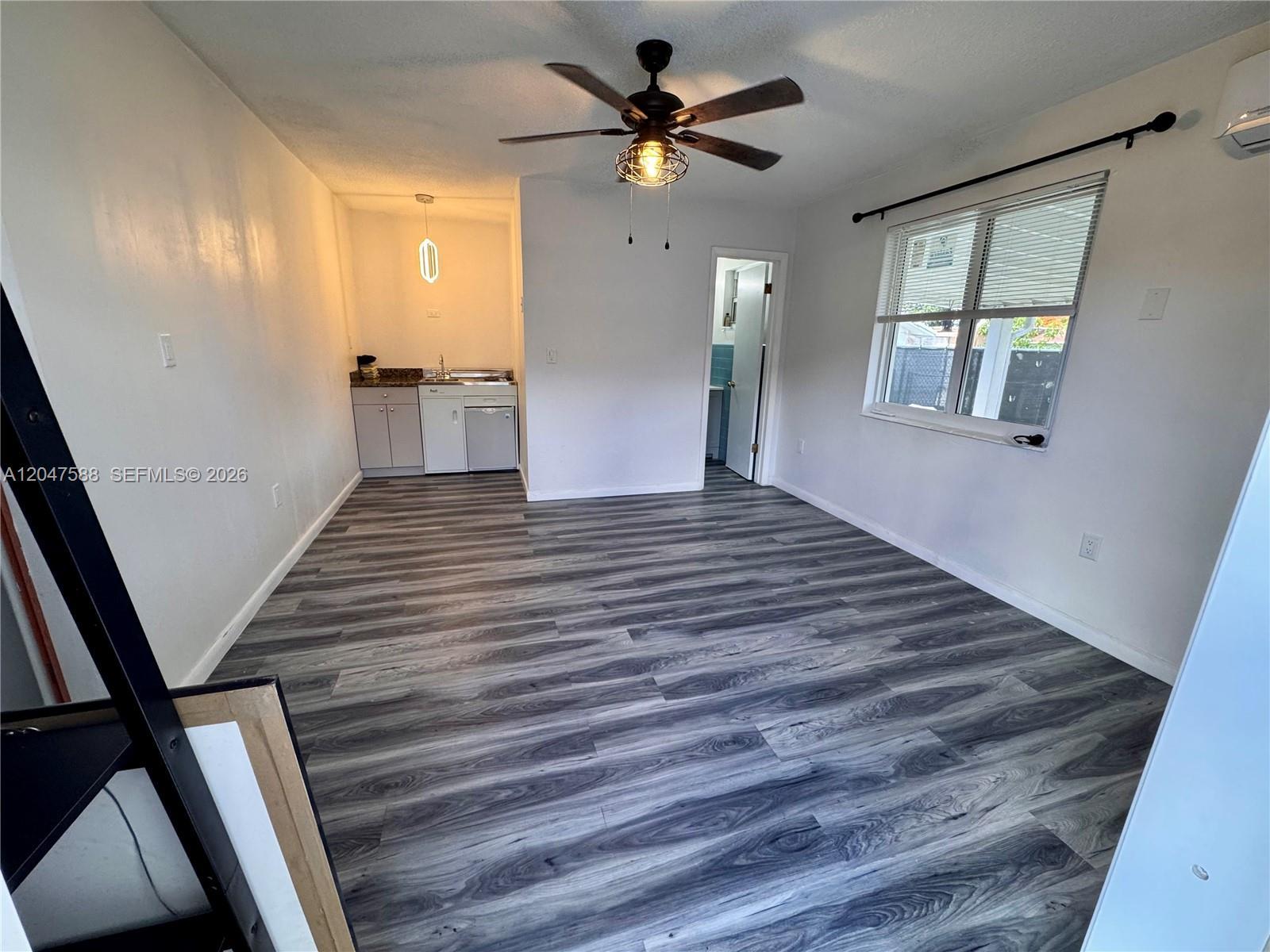1158 NW 34th Ave # 2, Miami FL 33125