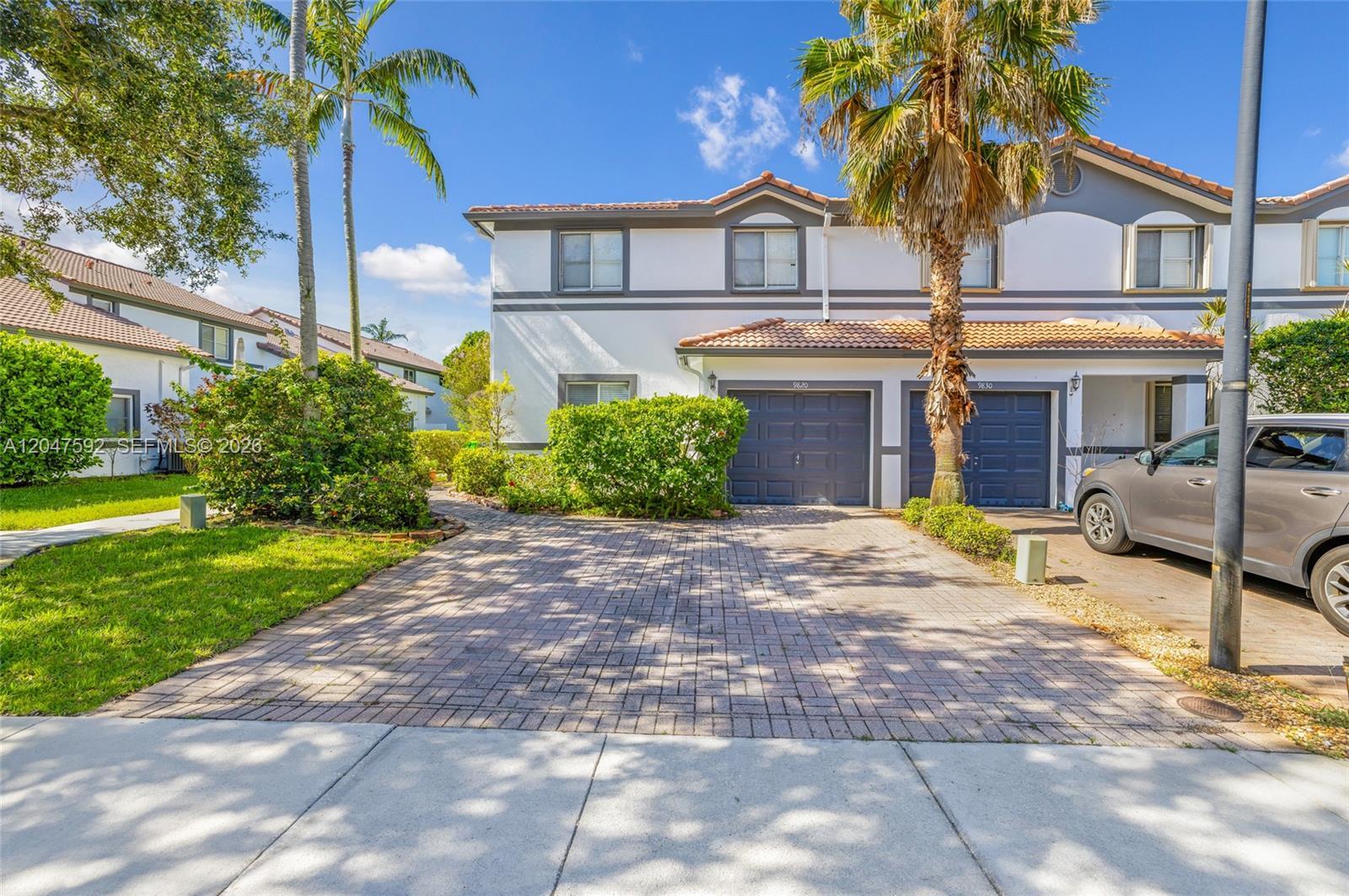 9820 NW 24th Ct, Sunrise FL 33322