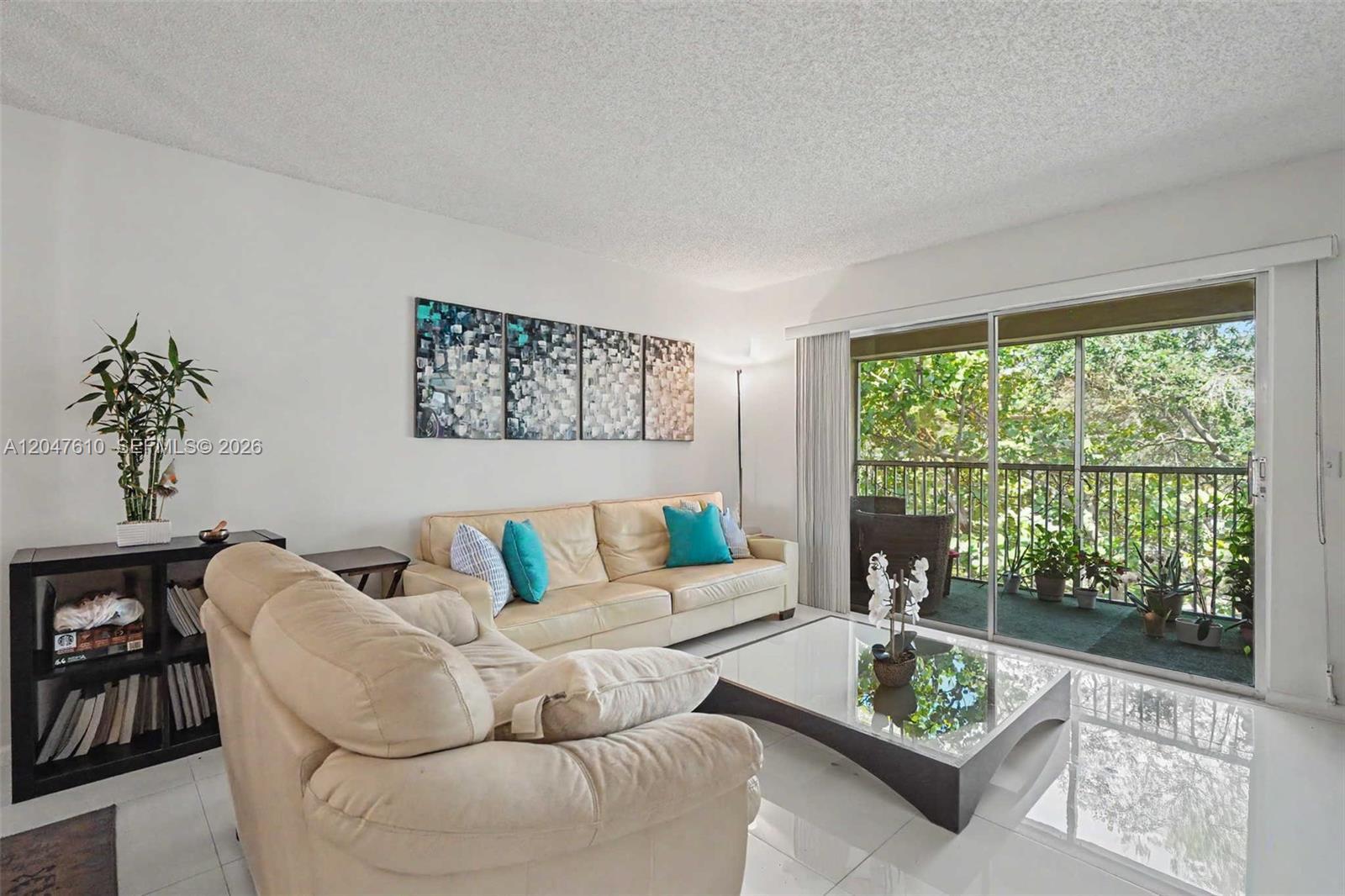 1251 SW 125th Ave # 402T, Pembroke Pines FL 33027 photo 2