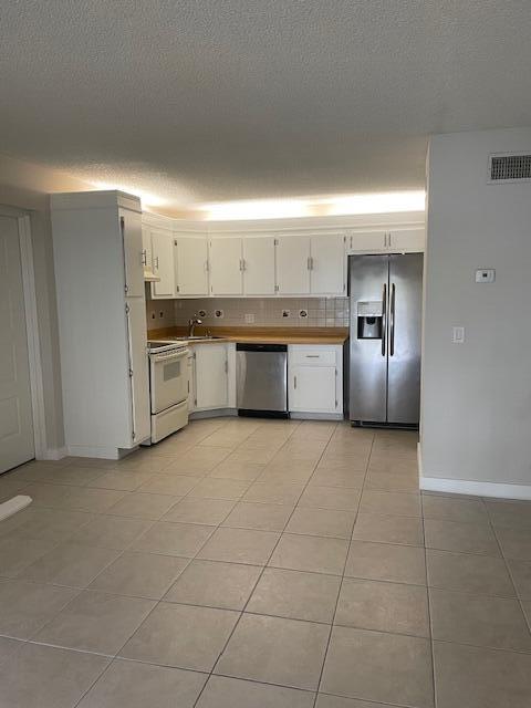 204 Foxtail Drive # F2, FL 33415 photo 5