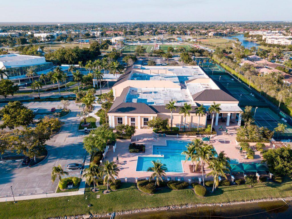 7866 Trent Drive, Tamarac FL 33321