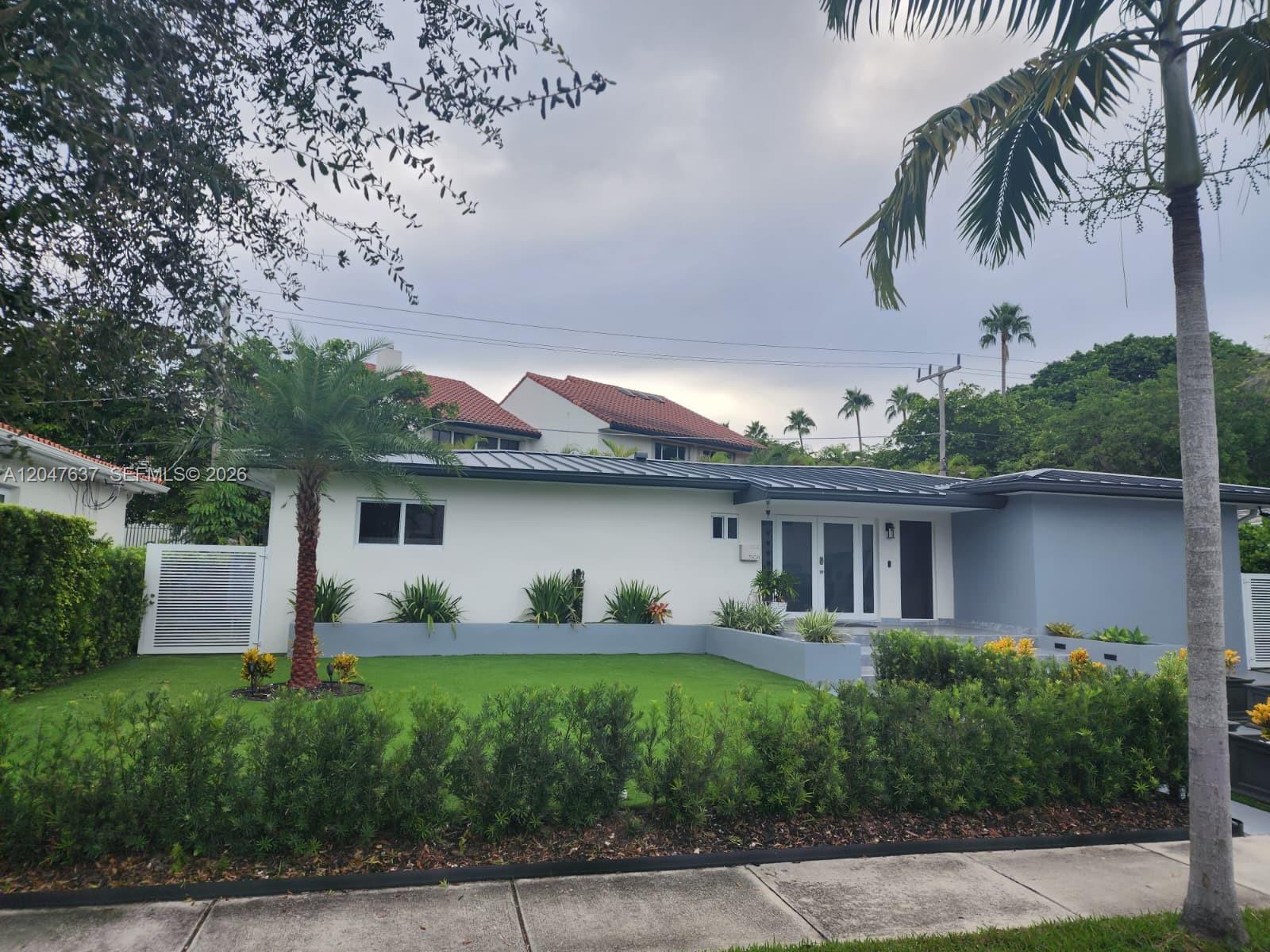 3504 Crystal View Ct # 0, Miami FL 33133 photo 4