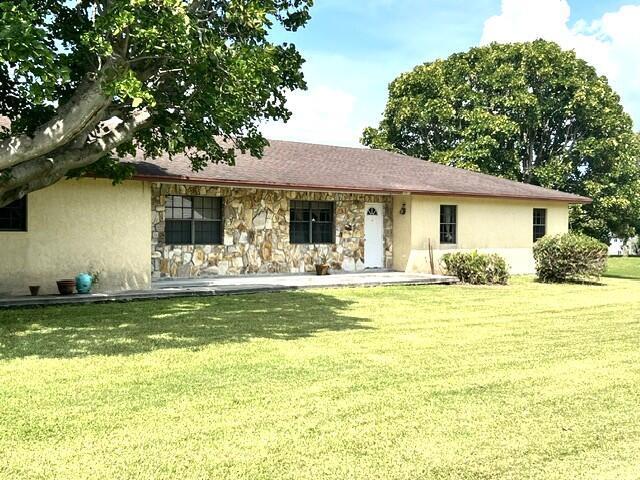 36911 3rd Street, Canal Point FL 33438