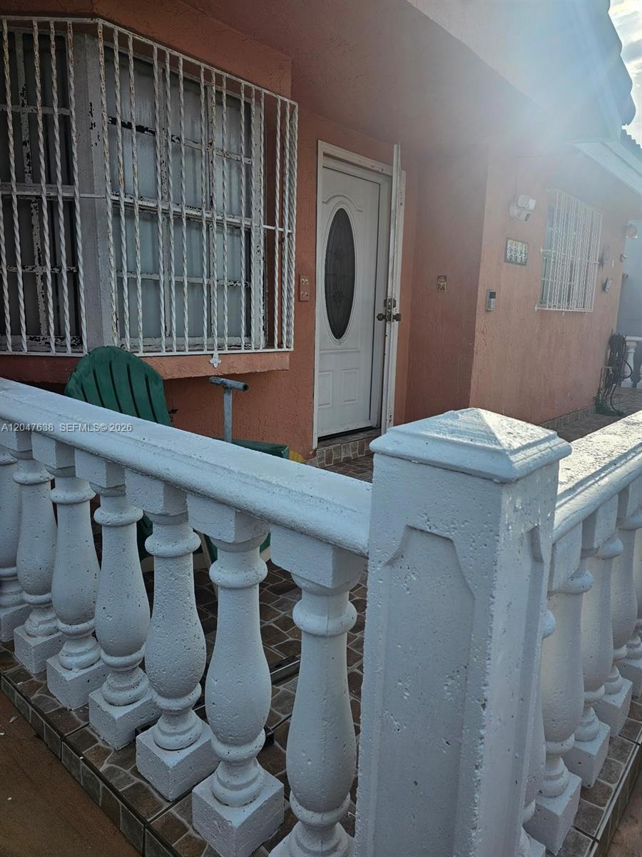 8805 NW 113th St, Hialeah Gardens FL 33018 photo 4