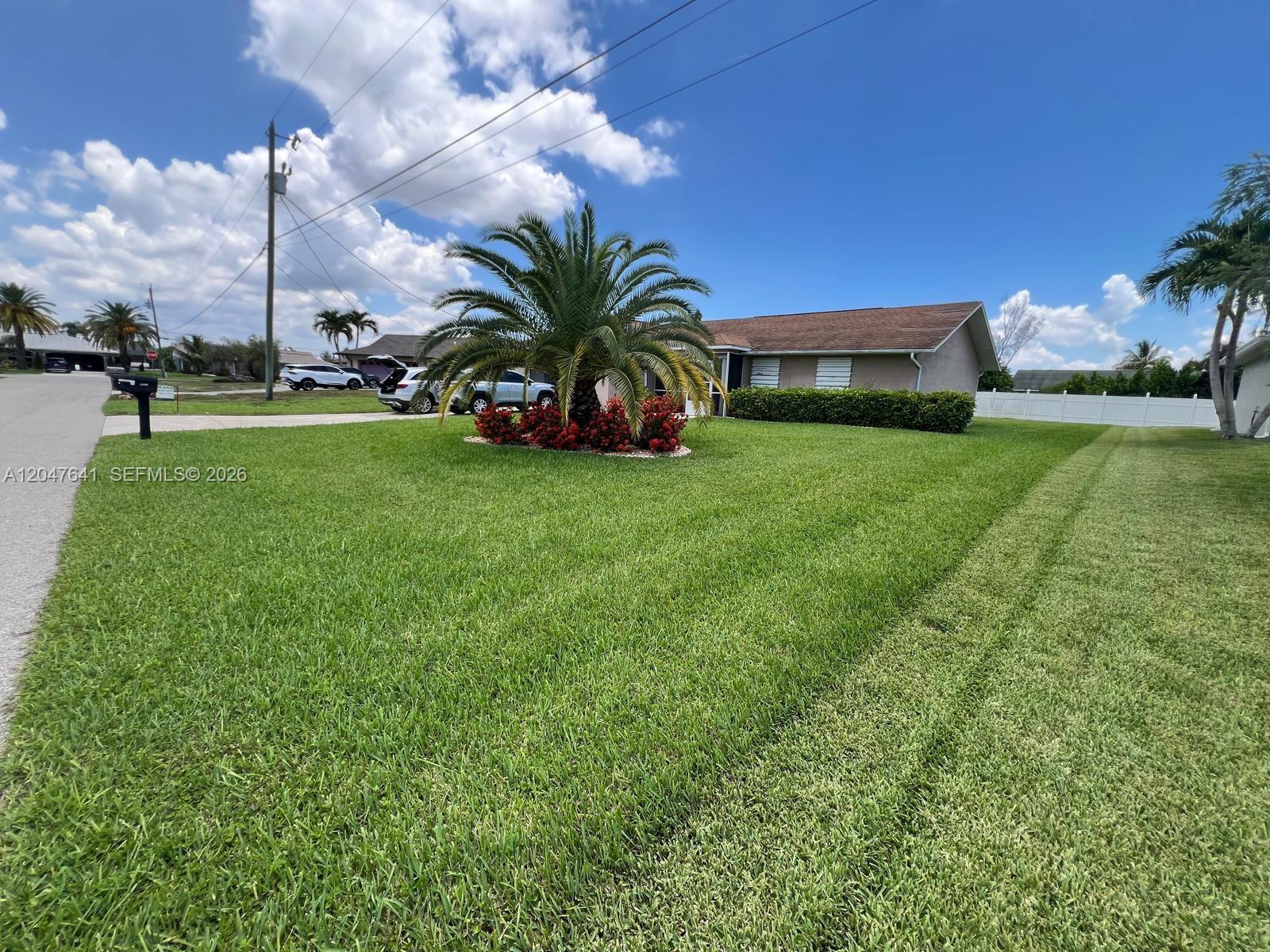 3207 SE 1st PL, Cape Coral FL 33904 photo 5