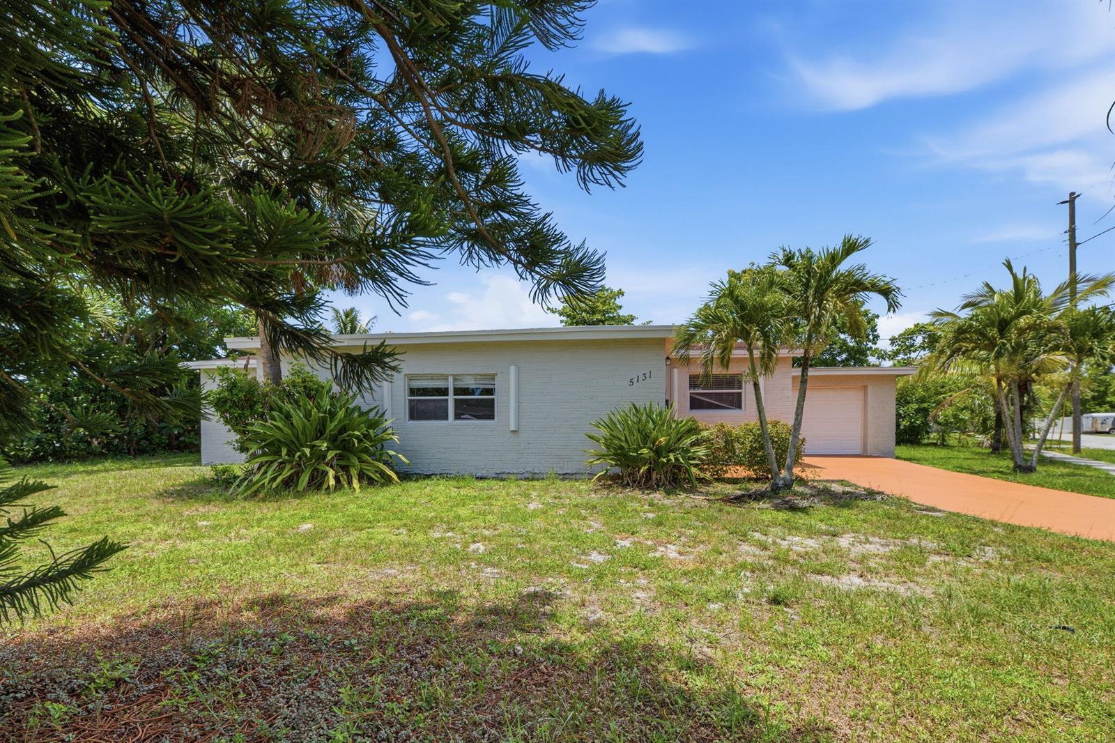 5131 SW 6th Street, Margate FL 33068