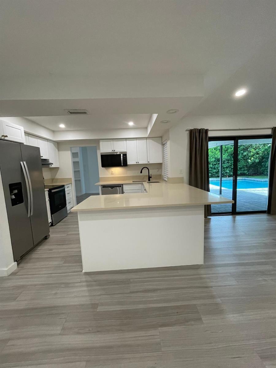 21553 Chipmunk Lane, Boca Raton FL 33428 photo 3