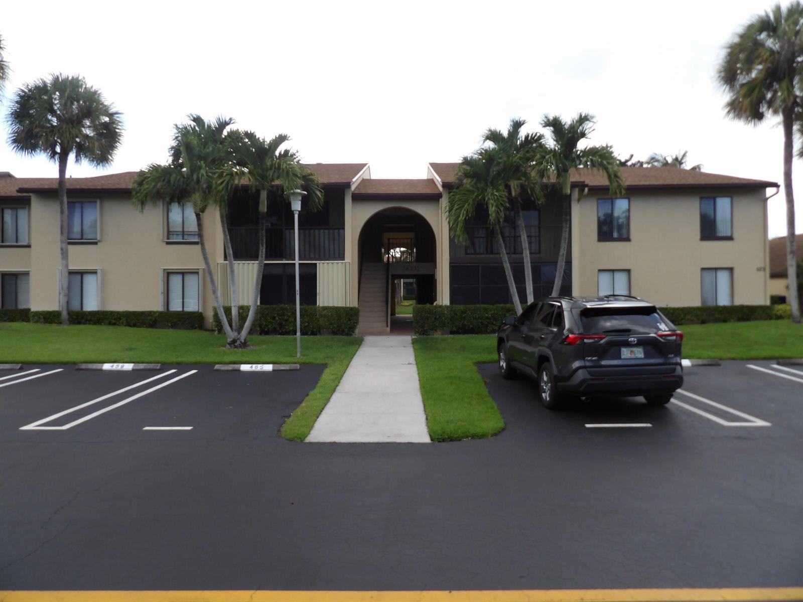 623 Sea Pine Way # D2, FL 33415 photo 3