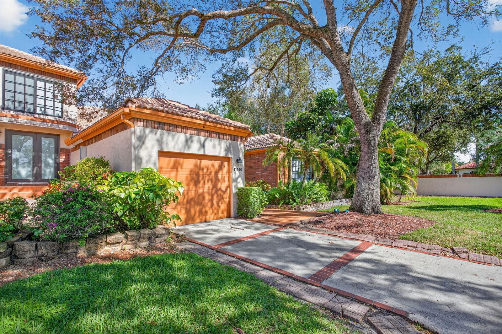 11910 Glenmore Drive # 3, Coral Springs FL 33071 photo 2