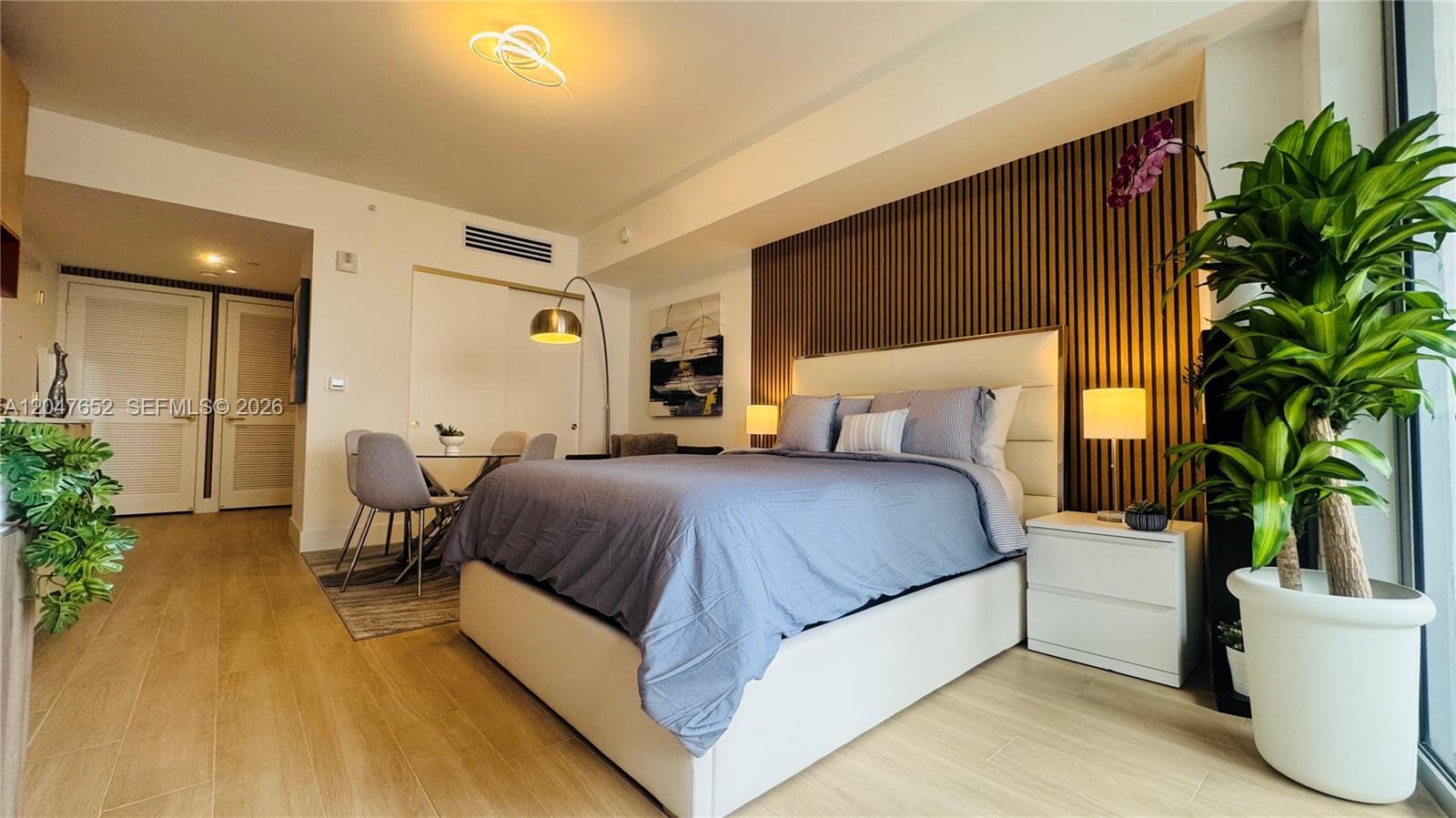 90 NE 32 St # 613, Miami FL 33137