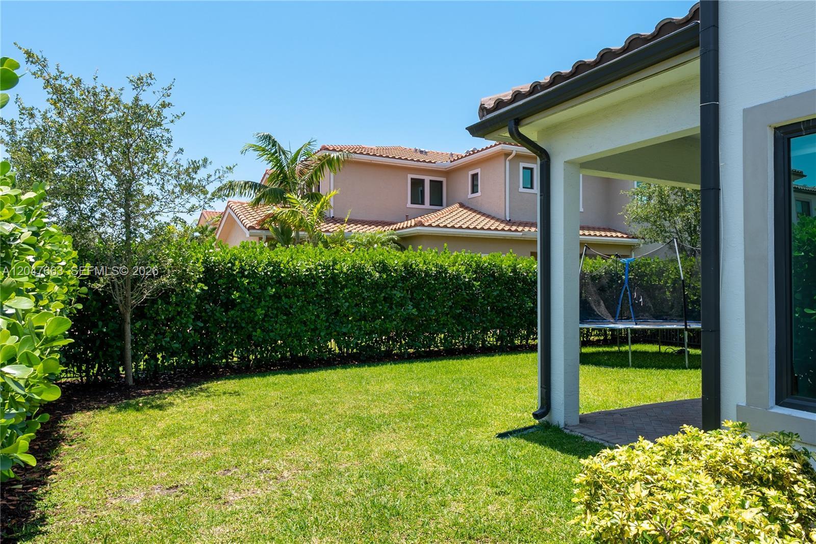 3412 Emerson Ln, Hollywood FL 33312 photo 5