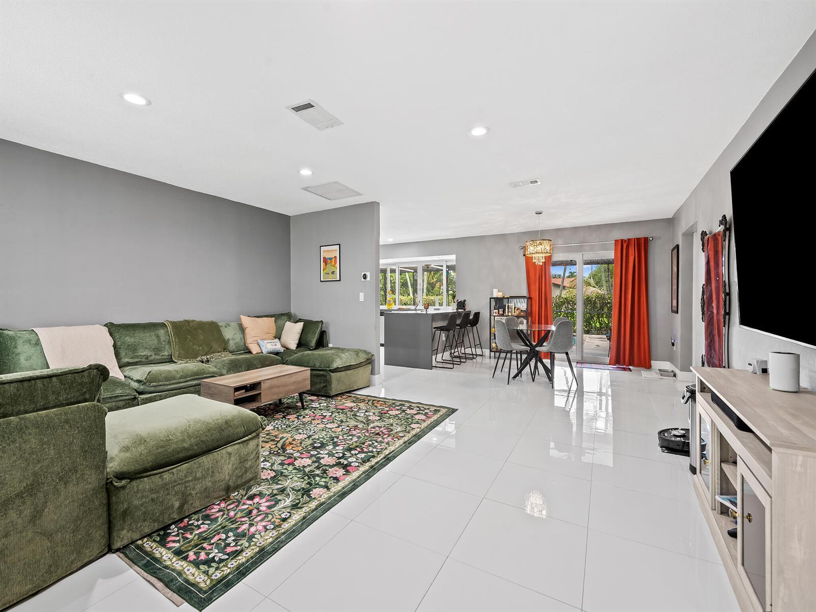 10497 NW 4th Street, Fort Lauderdale FL 33071 photo 5