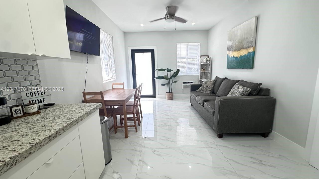 320 SW 29th Rd, Miami FL 33129 photo 2