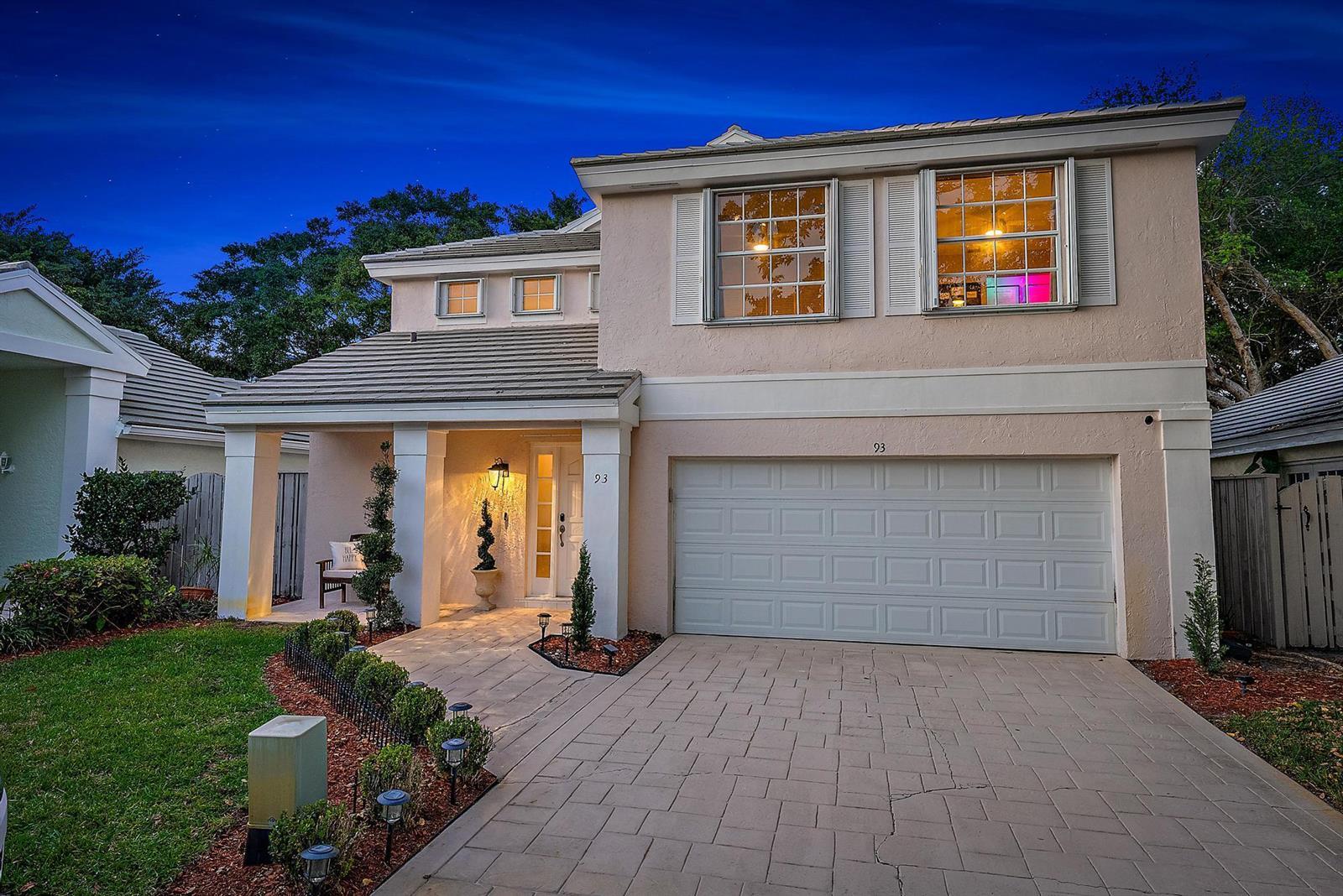93 Admirals Court, Palm Beach Gardens FL 33418