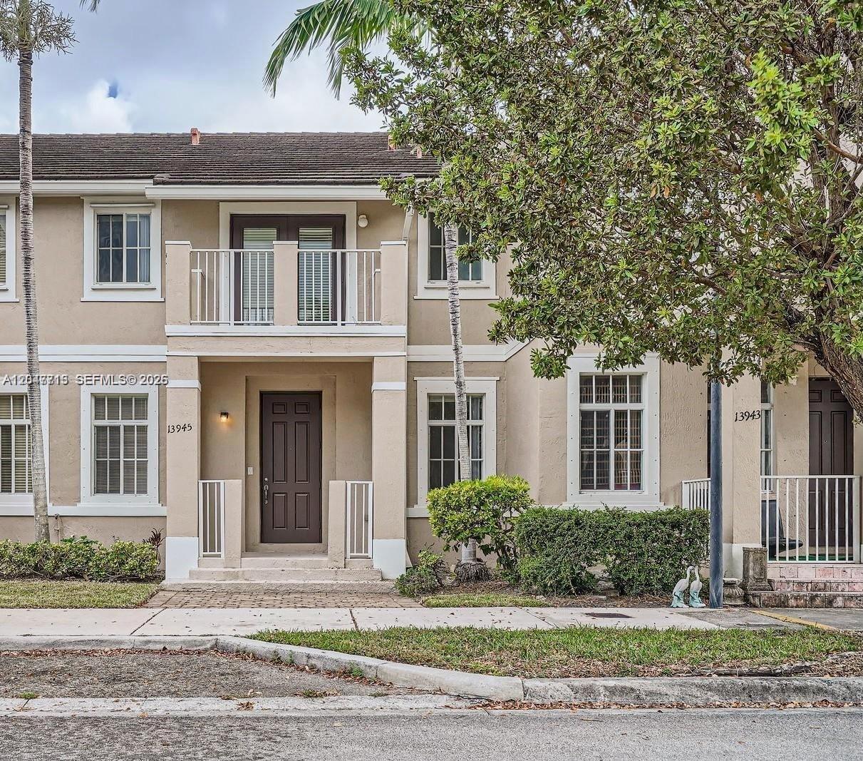 13945 SW 279 Ln # 13945, Homestead FL 33032