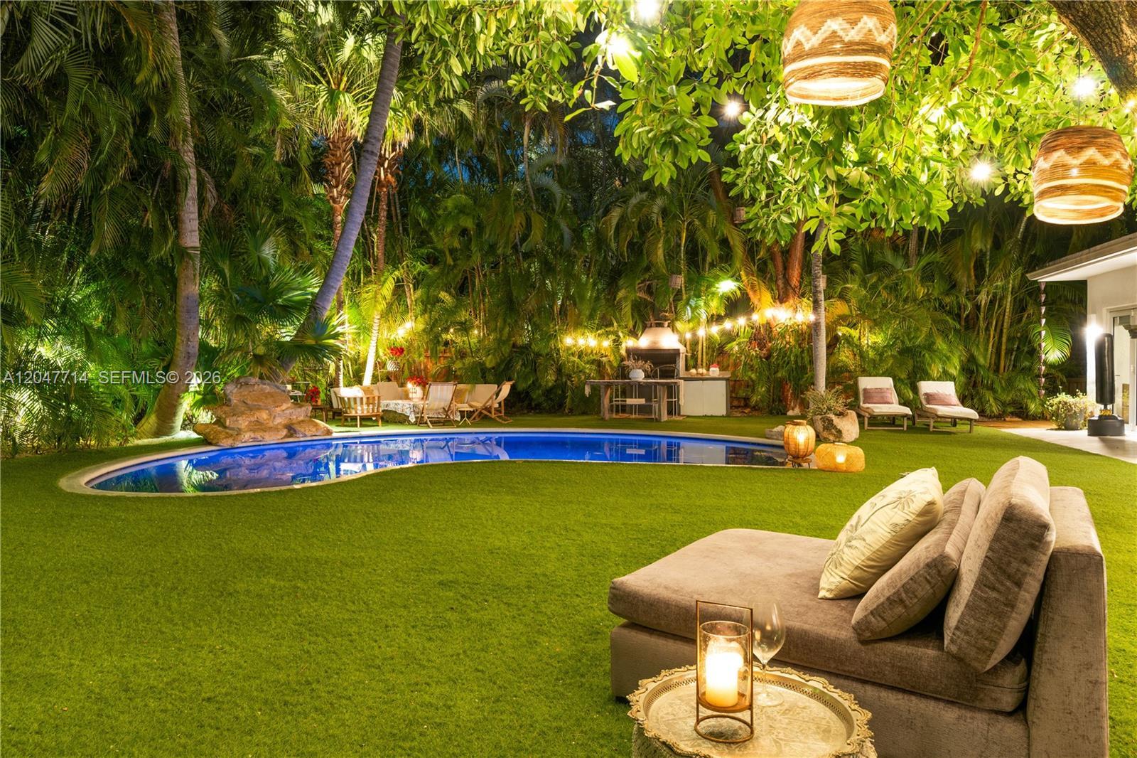 330 Gulf Rd, Key Biscayne FL 33149