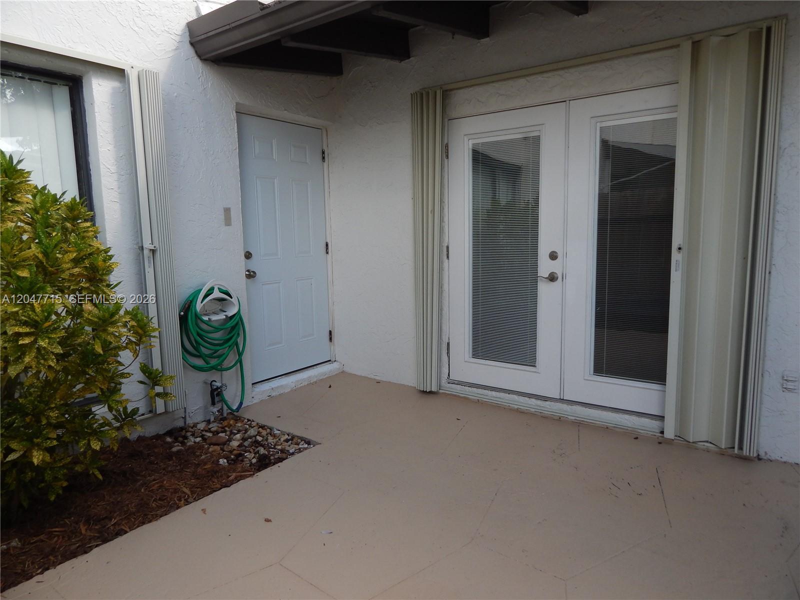 6959 SW 110th Ct, Miami FL 33173