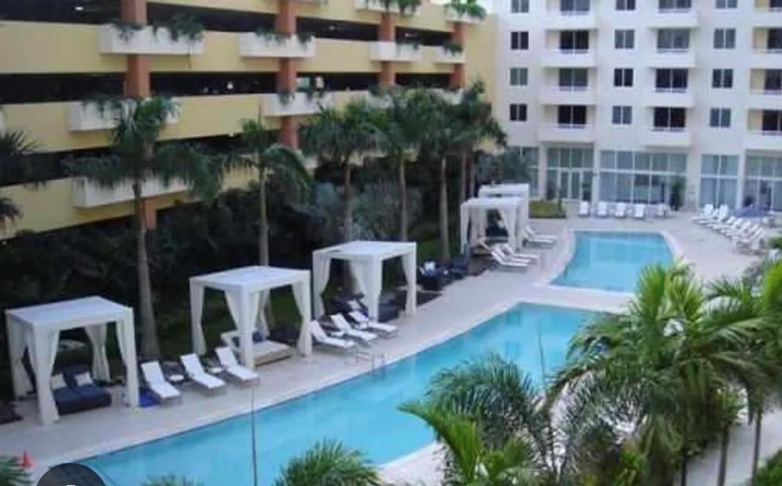 18800 NE 29th Avenue # 815, Aventura FL 33180 photo 2